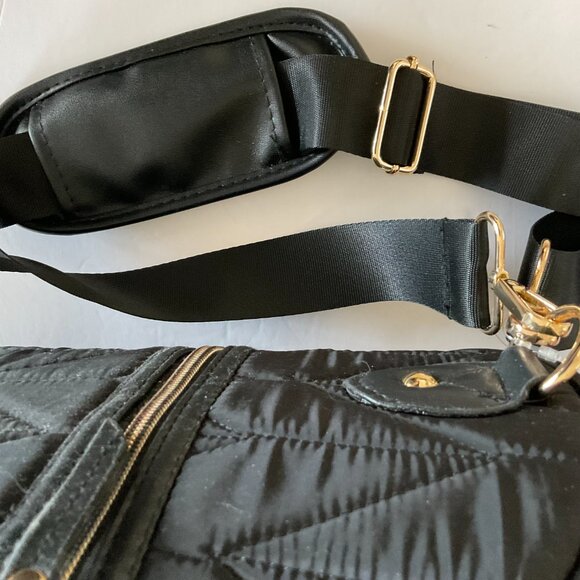 JOAN & DAVID Chevron Quilted Roll Duffle Bag NWT Size 21" - Picture 9 of 11